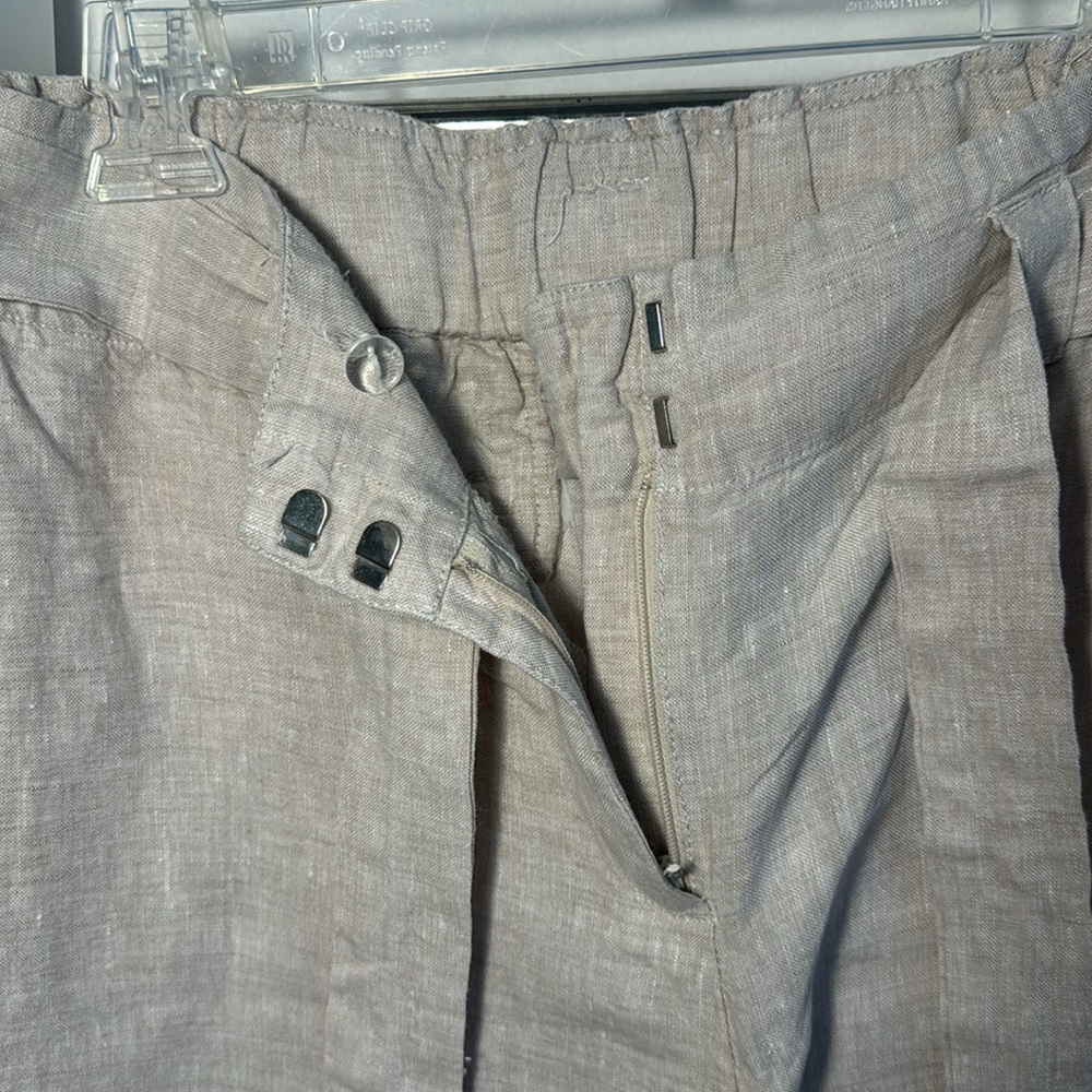 Chico’s Neutral Straight Leg Belted/Hook/Zipper/Elastic Linen Capri - Picture 5 of 7